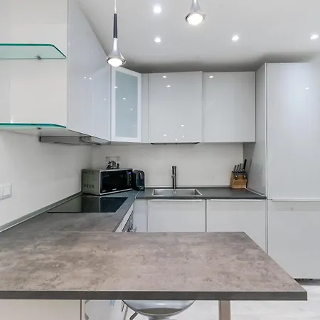 Just Urban Stays - Trilocale Con 2 Bagni E 2 Balconi - City Life E M5 * Milan