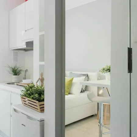 San Siro - 1st & Free Wifi Apartment Milan
