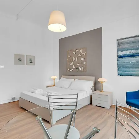 Apartment Alzaia Naviglio Grande 40 *