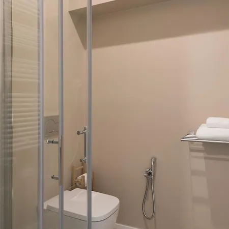 Sweet Dreams - Near Center - M4 *