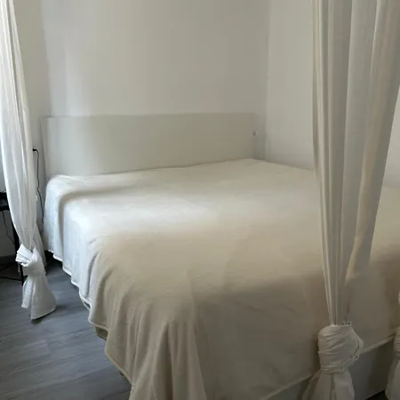 Casa Rosa Milan