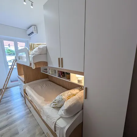 Urban - Near San Siro Stadium, Fiera Milano, American Embassy, Portello, Life And Arco Della Pace Movida