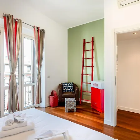 Living Studi - Mm Piola By Innstay *