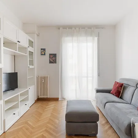 Guesthost - Mm Lotto - Comfy & Bright X4 Apartamento *