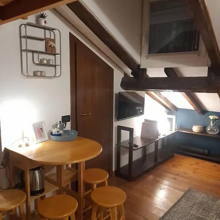Sky Nook Apartamento *