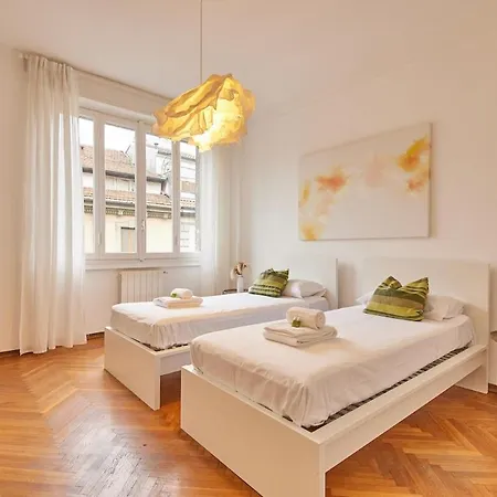 Centro Citta - Elegante Con 3 Lägenhet *