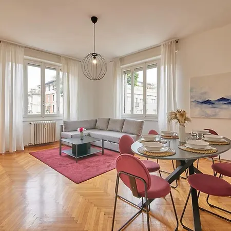 Appartamento Centro - Elegante Con 3