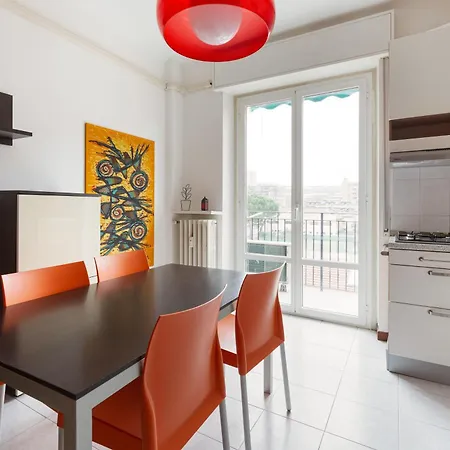 Guesthost - Urban Oasis Between M1 & San Siro Appartement