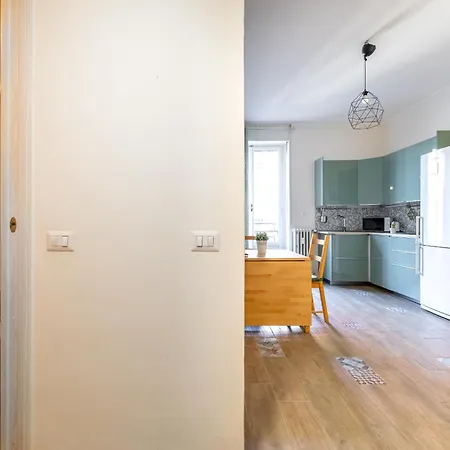 アパート Cozy In Porta Romana ミラノ