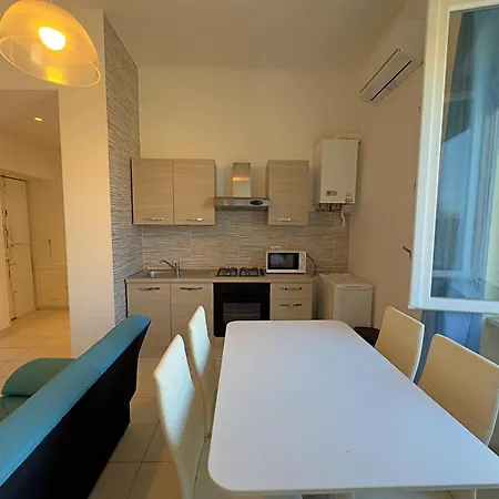 Appartme - Testi 182 * Milano