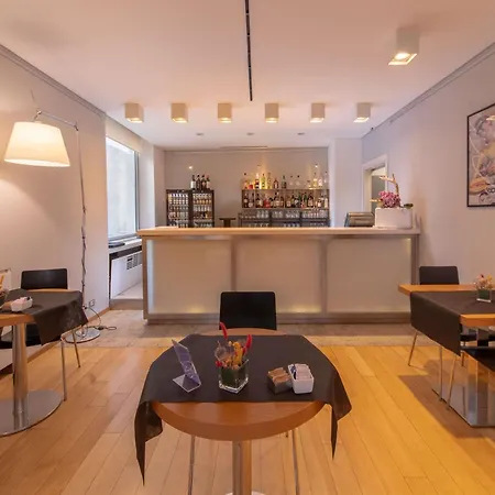 Mercure Solari Hotel 4*