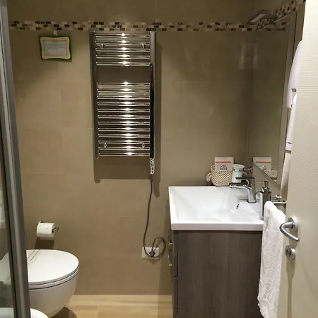 享受米兰酒店 招待所 米兰