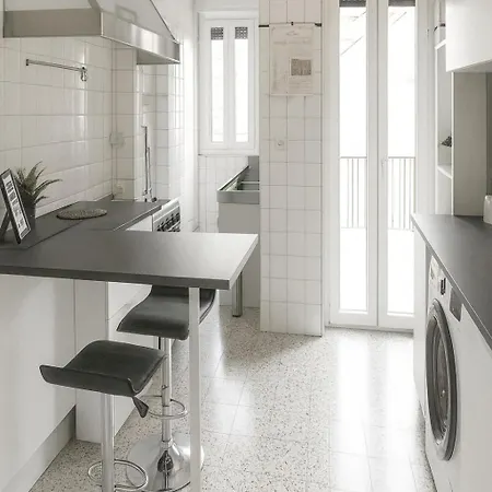 Central City Apartment *