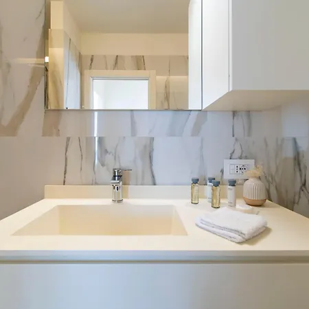 Manzoni 44 Apartamento Milão
