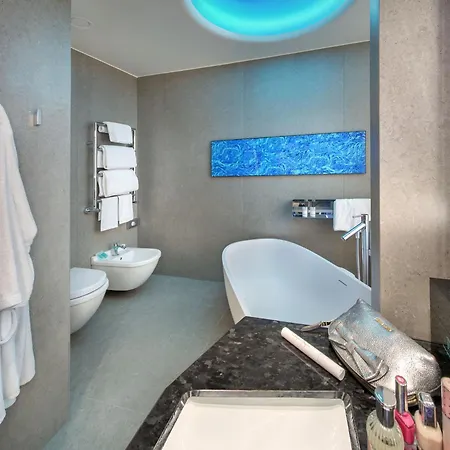 Cavour Hotel
