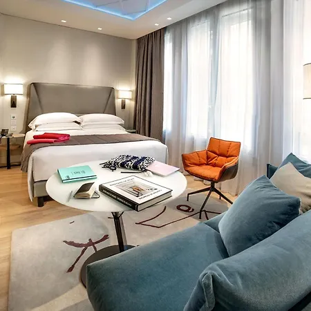 Hotel Cavour 4*