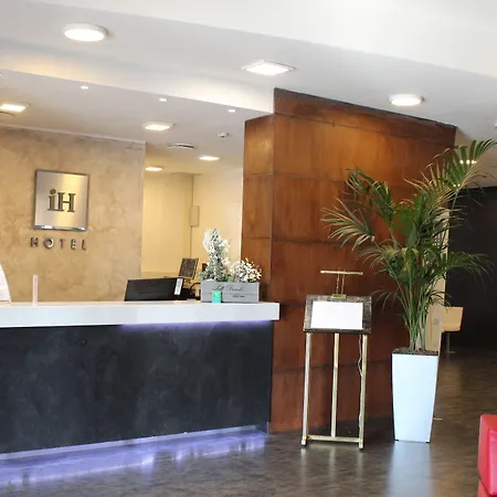 Ih Lorenteggio 酒店 4*