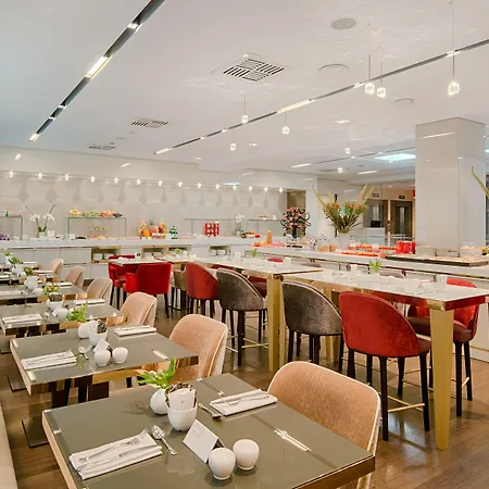 Tivoli President Hotel