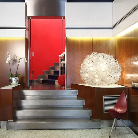 ميديولانوم فندق