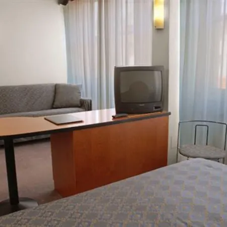 Delle Nazioni 3*
