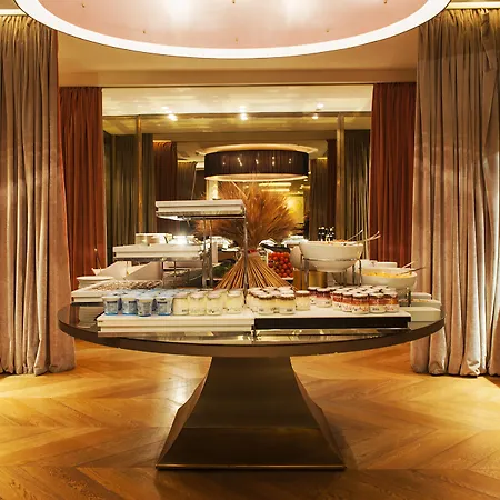 Hotel Rosa Grand - Starhotels Collezione Milano
