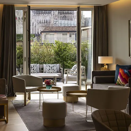 Hotel Rosa Grand - Starhotels Collezione 4*