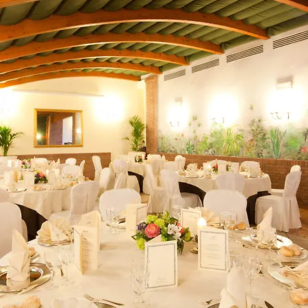 Doria Grand מלון