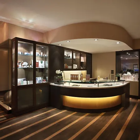 Otel The Westin Palace, Milano