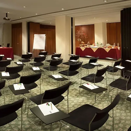 Cavour Hotel 4*