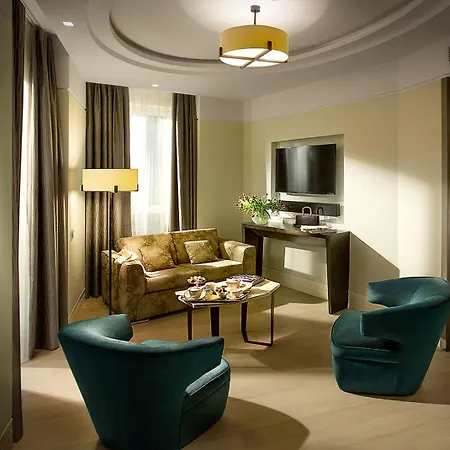 Cavour Milan