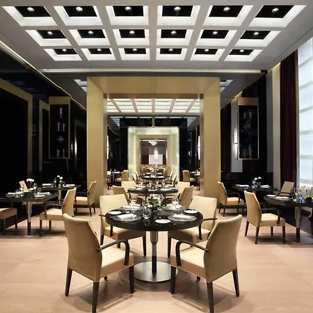 Excelsior Gallia, A Luxury Collection Hotel, ホテル ミラノ