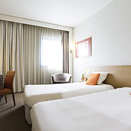 Novotel Nord Ca' Granda Szálloda Milánó