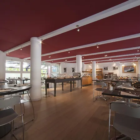 Hotel Urban Hive 4*