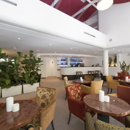 Hotel Urban Hive 4*