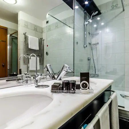 Brunelleschi Hotel 4*