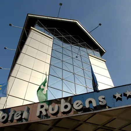 Hotel Antares Rubens