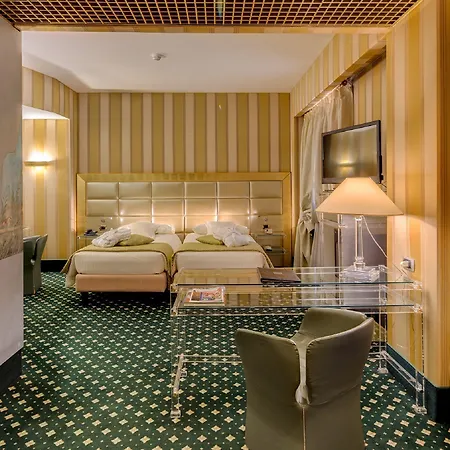 Hotel C-hotels Rubens 4*