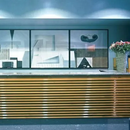 斯帕达里大教堂酒店 4* 米兰