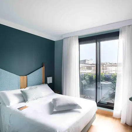 斯帕达里大教堂酒店 4*