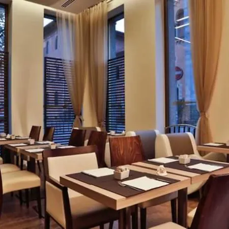Western Madison 4* Milão