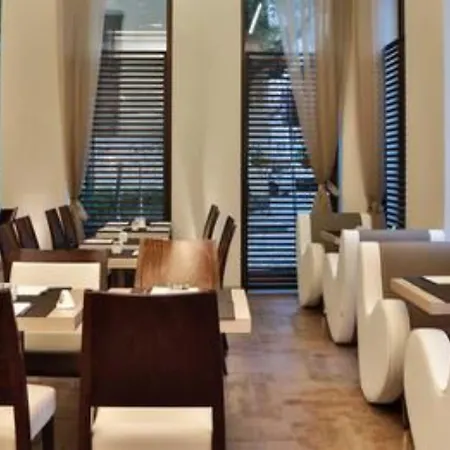 Hotell Western Madison 4*