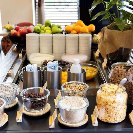 מלון Western Madison