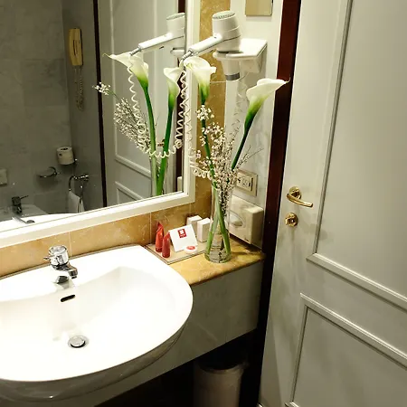 ليوناردو سيتي سنتر 4*