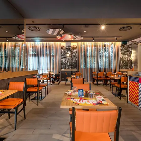 レオナルド シティ センター