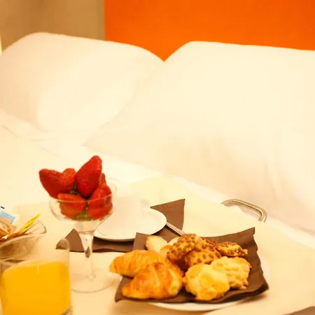 Blaise & Francis 4* Милан