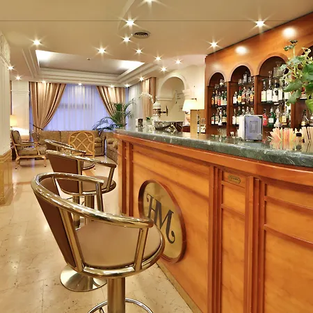 Mozart Hotell 4*