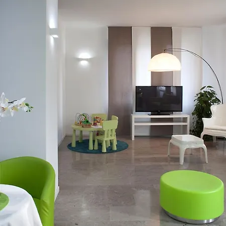 Palmanova 4* Milan