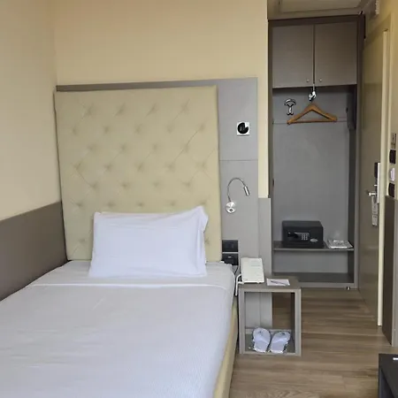 Jr Bocconi Hotel