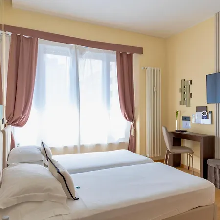 Ah - Fashion District Gæstehus 4*