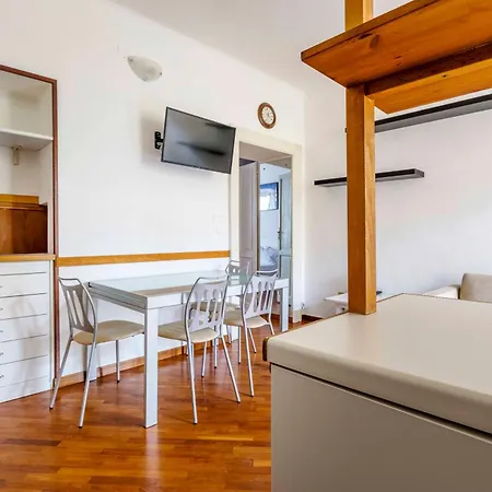 Luvi - Vigevano Apartmán *